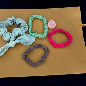 Lululemon hair accessories